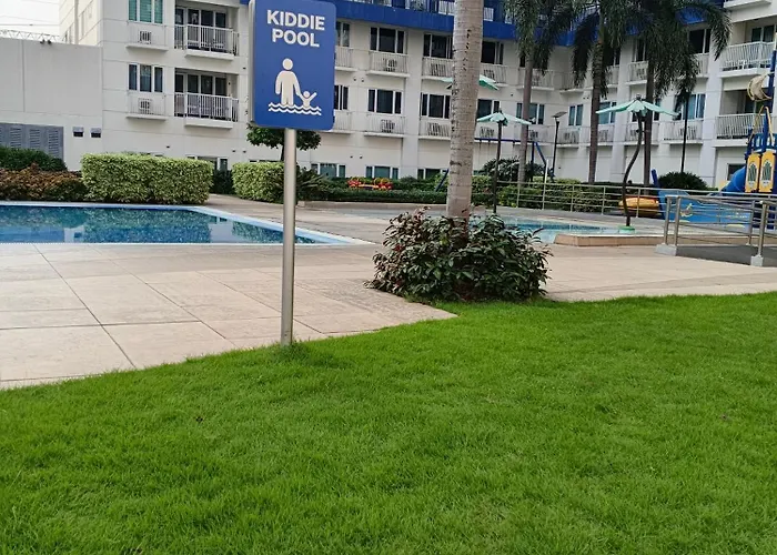 Rosaland Staycation 5* Manila