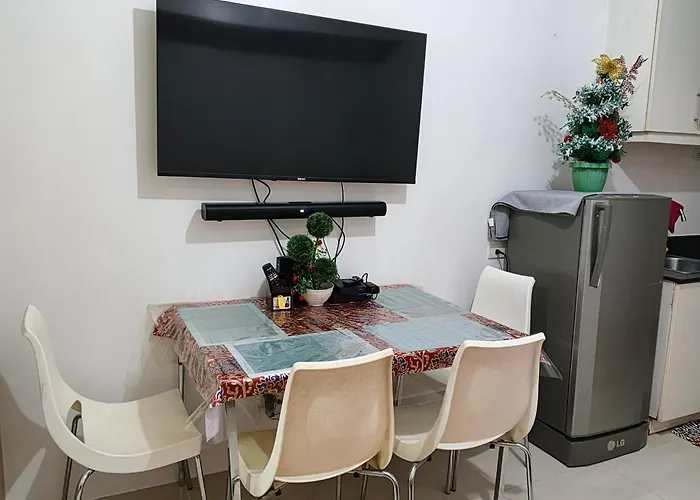 Rosaland Staycation 5* Manila